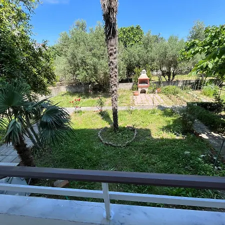 Apartment Traditional House *