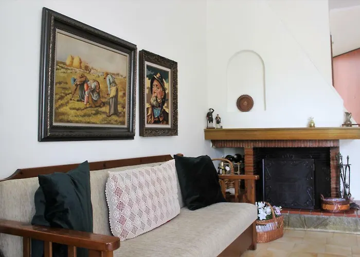 דירה Traditional House Peraía